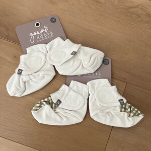 NWT Goumi Kids Baby Boots Set Cloud & Gingham SZ 12-18 mo Bamboo Booties